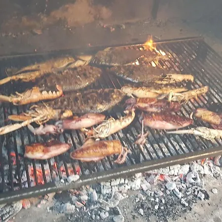 Ivanka Ap D Sa Grijanim Bazenom I Besplatnim Parkingom Apartamento